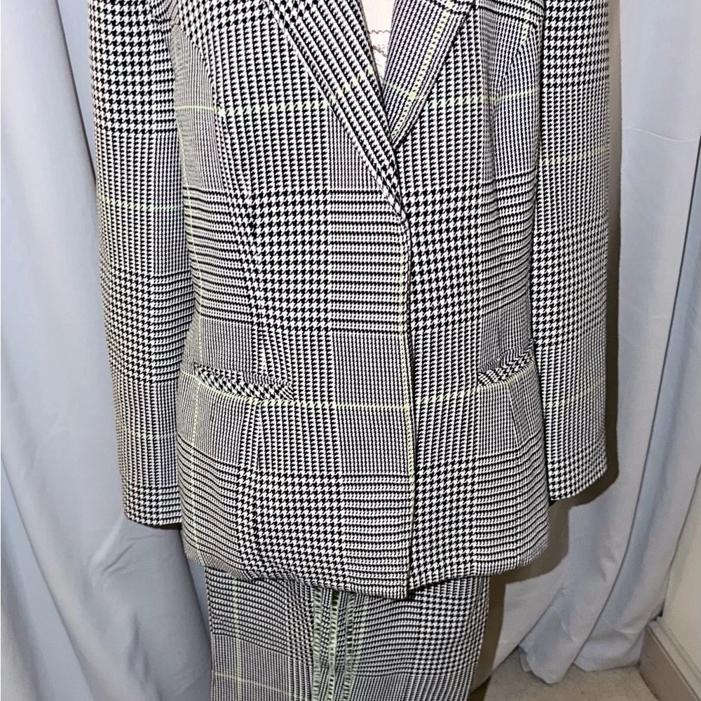 Adidas Ivy Park pants suit. - Picture 1 of 7